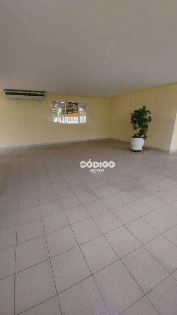 Depósito-Galpão-Armazém para alugar, 2500m² - Foto 8