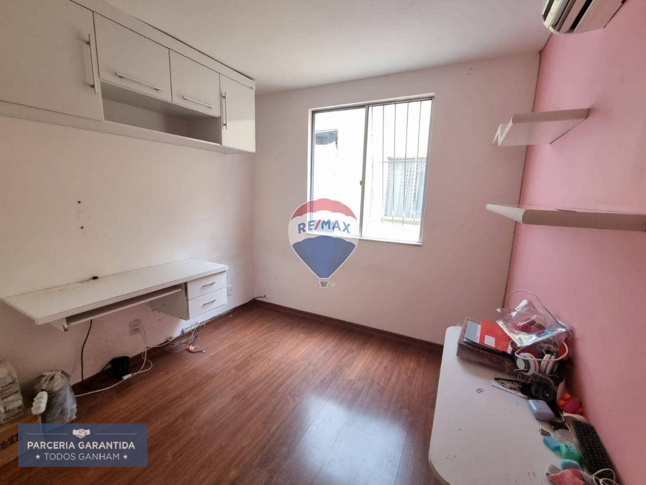 Apartamento à venda com 2 quartos, 64m² - Foto 8