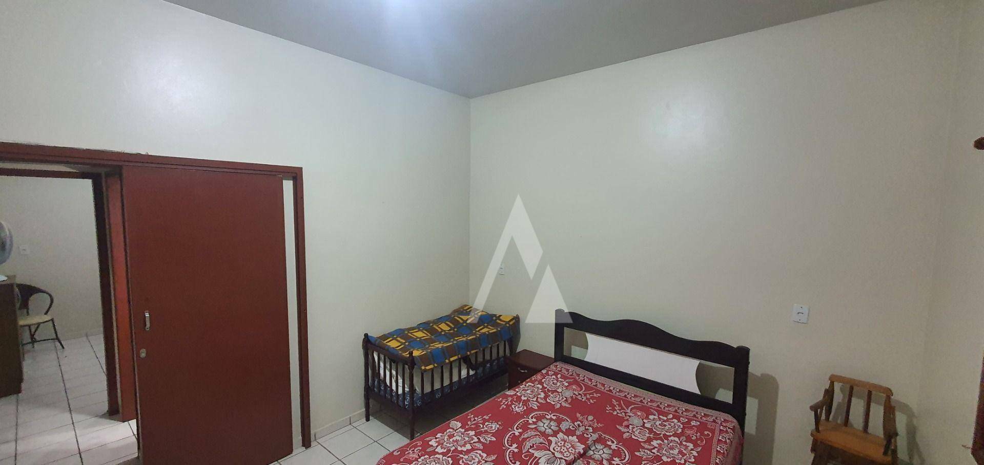 Casa à venda com 5 quartos, 340m² - Foto 23