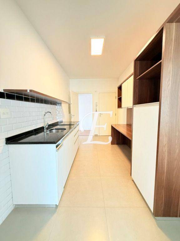 Apartamento à venda com 3 quartos, 125m² - Foto 23