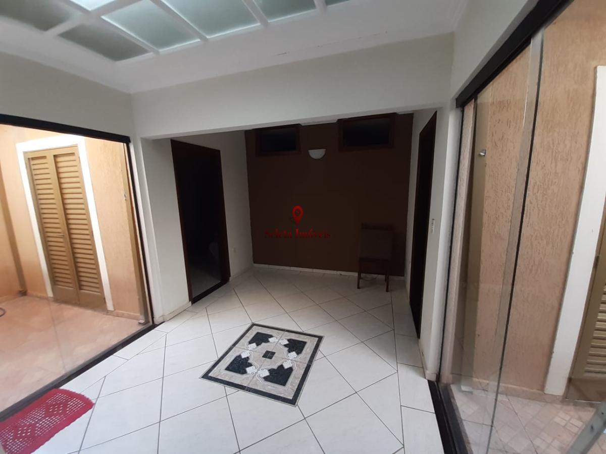 Casa à venda com 2 quartos, 250m² - Foto 13