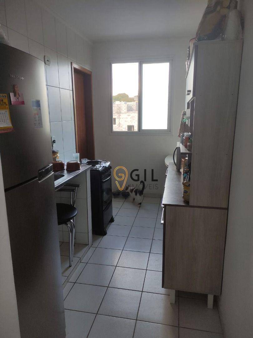 Apartamento à venda com 2 quartos, 53m² - Foto 4