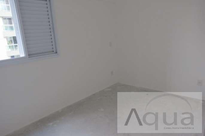 Apartamento à venda com 2 quartos, 67m² - Foto 14