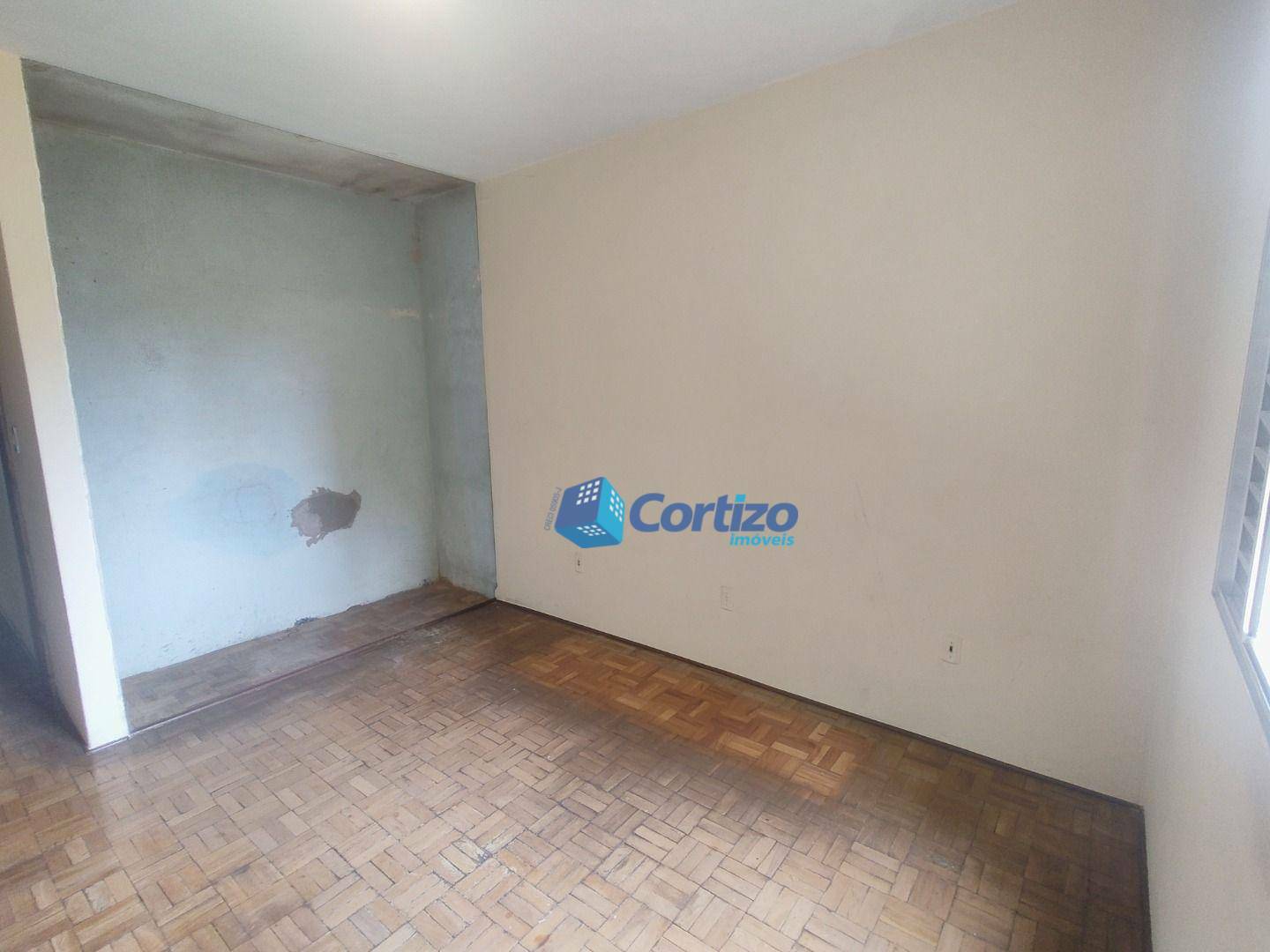 Casa à venda com 2 quartos, 225m² - Foto 5