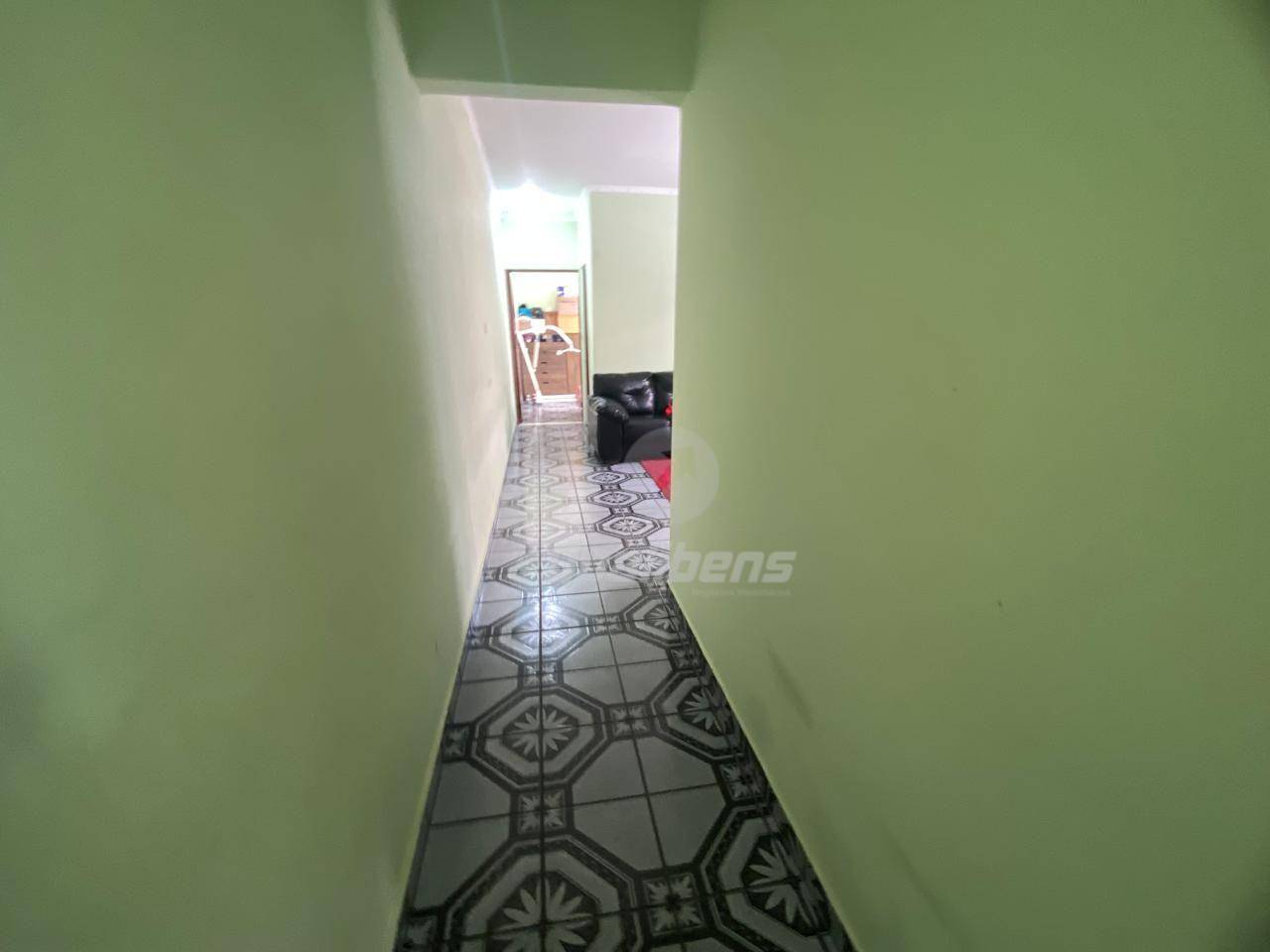 Casa à venda com 2 quartos, 200m² - Foto 9