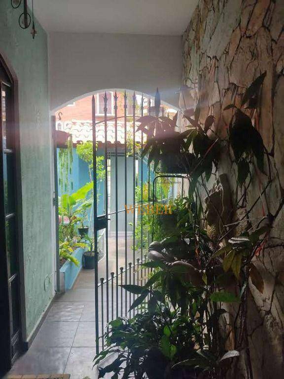 Sobrado à venda com 4 quartos, 380m² - Foto 84