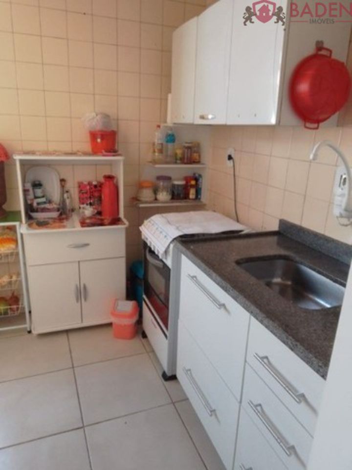 Apartamento à venda com 1 quarto, 43m² - Foto 3