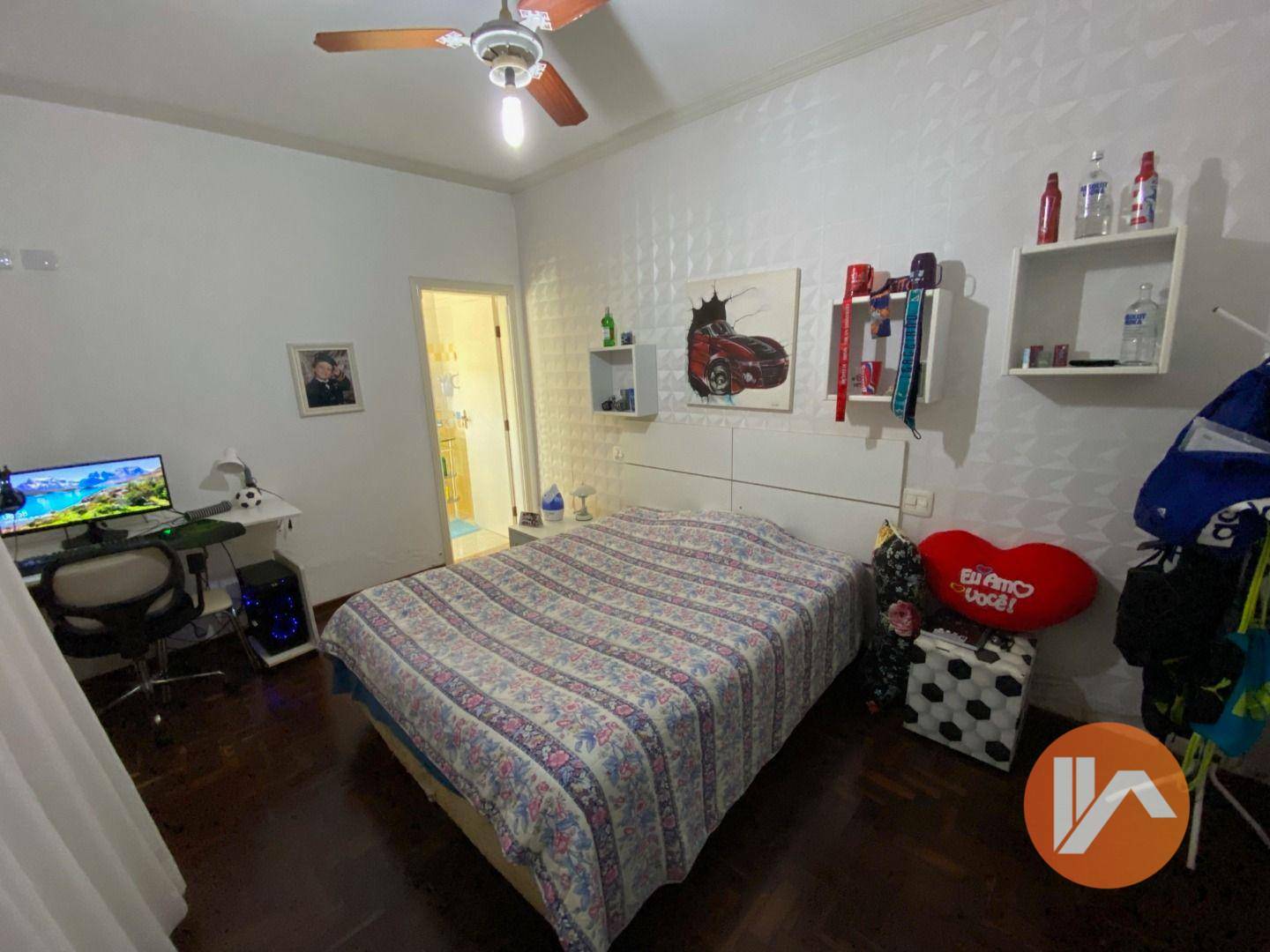 Casa à venda com 4 quartos, 600m² - Foto 20