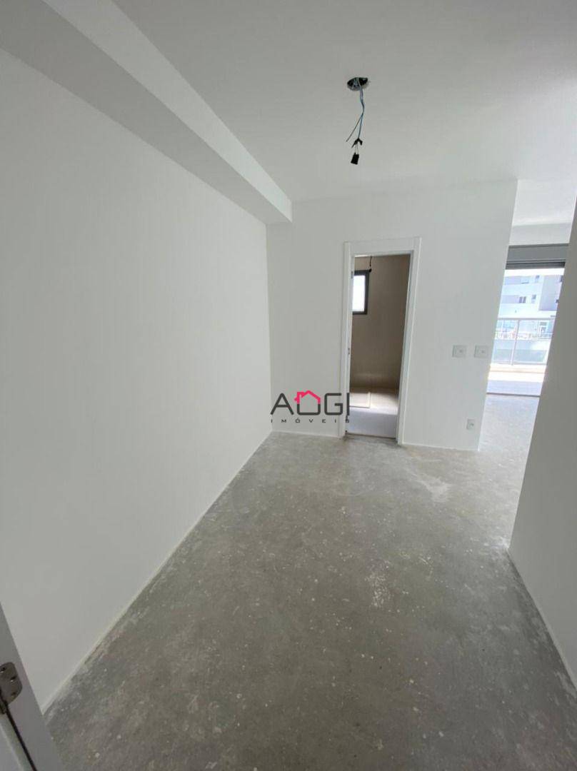 Apartamento à venda com 4 quartos, 181m² - Foto 18