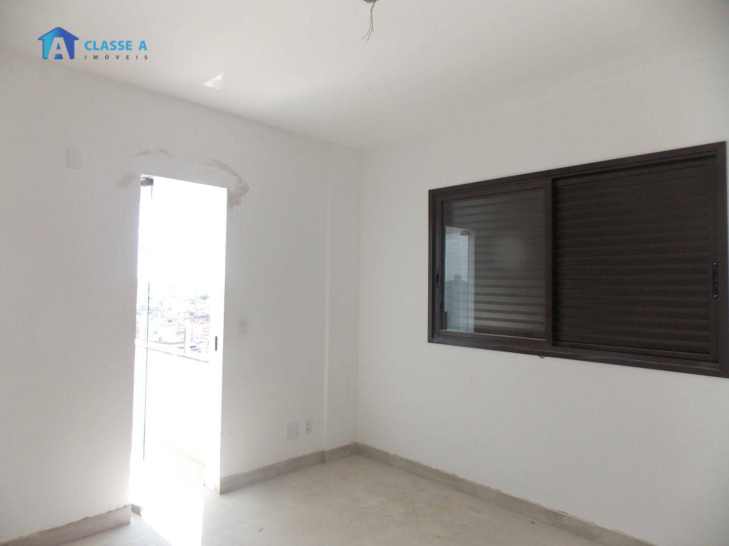 Apartamento à venda com 3 quartos, 136m² - Foto 28