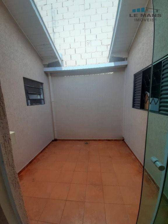 Casa à venda com 2 quartos, 158m² - Foto 14