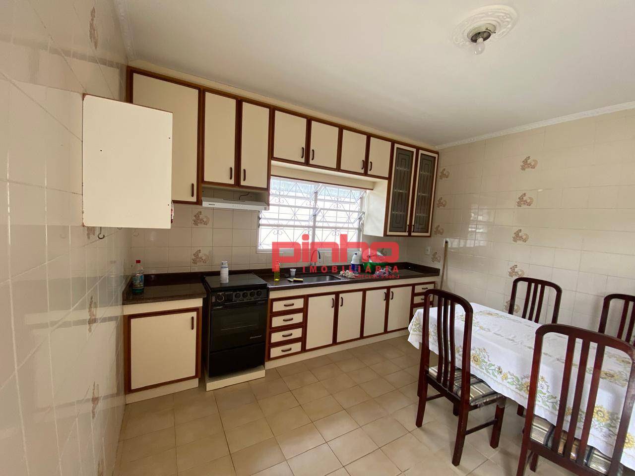 Casa para alugar com 3 quartos, 150m² - Foto 17