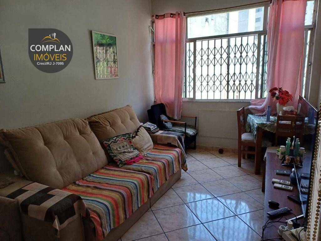 Apartamento à venda com 2 quartos, 64m² - Foto 3