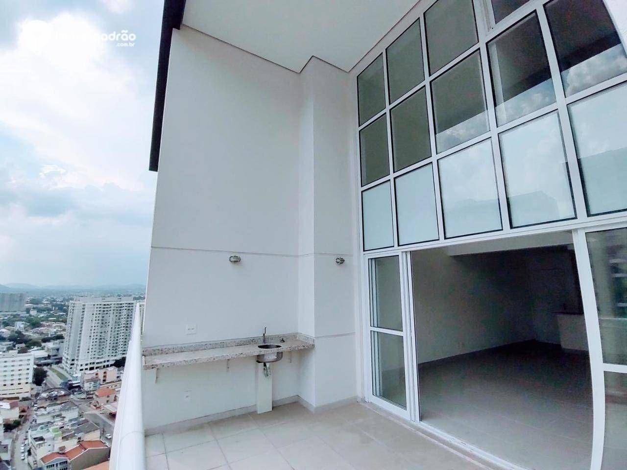 Cobertura à venda e aluguel com 4 quartos, 250m² - Foto 1