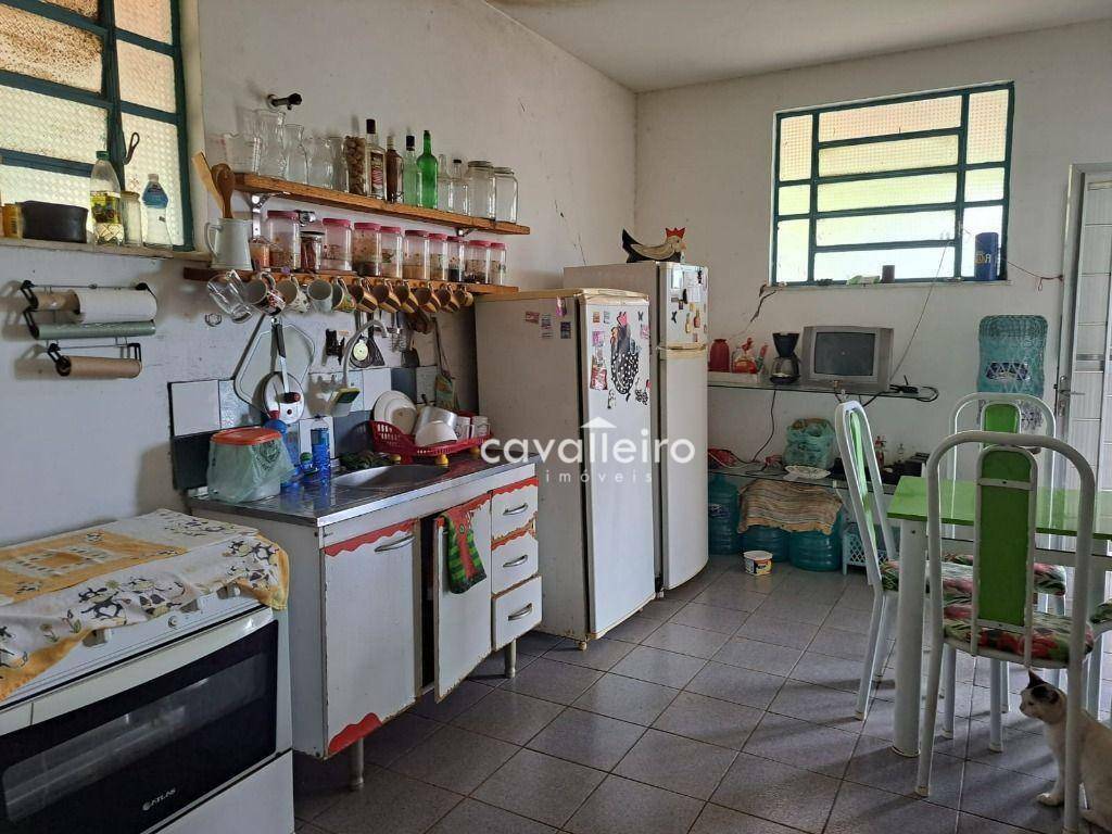 Casa à venda com 3 quartos, 300m² - Foto 35