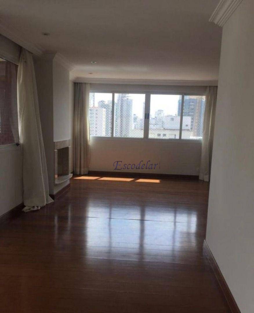 Apartamento à venda com 4 quartos, 225m² - Foto 5