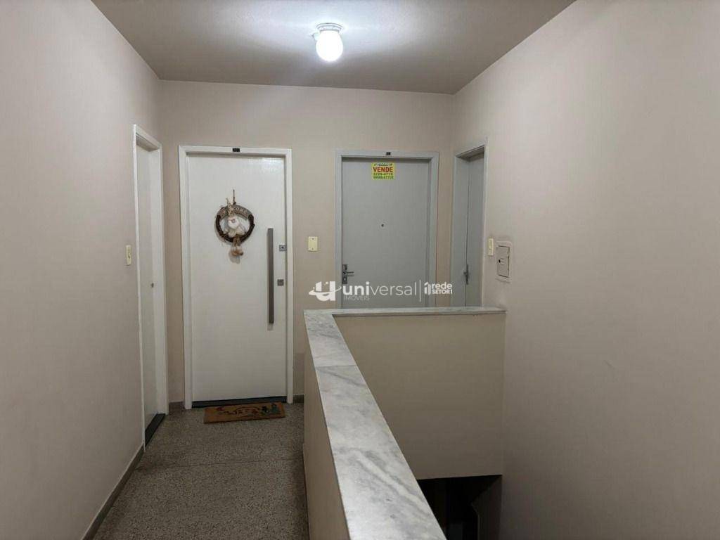 Apartamento à venda e aluguel com 2 quartos, 72m² - Foto 11