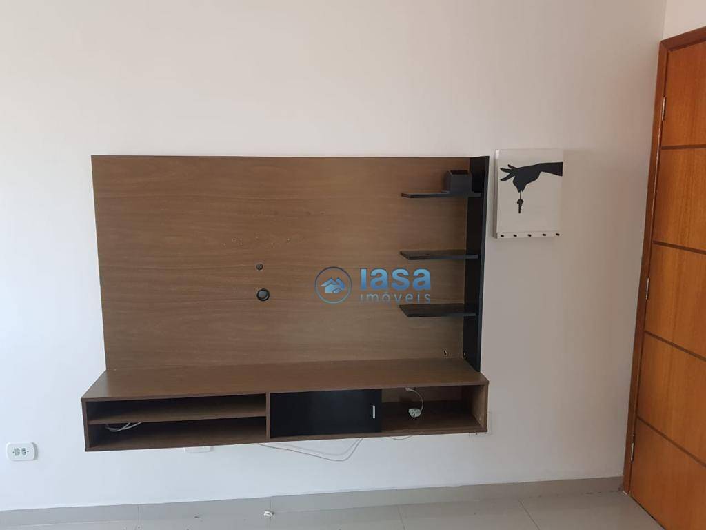 Apartamento à venda com 2 quartos, 60m² - Foto 15