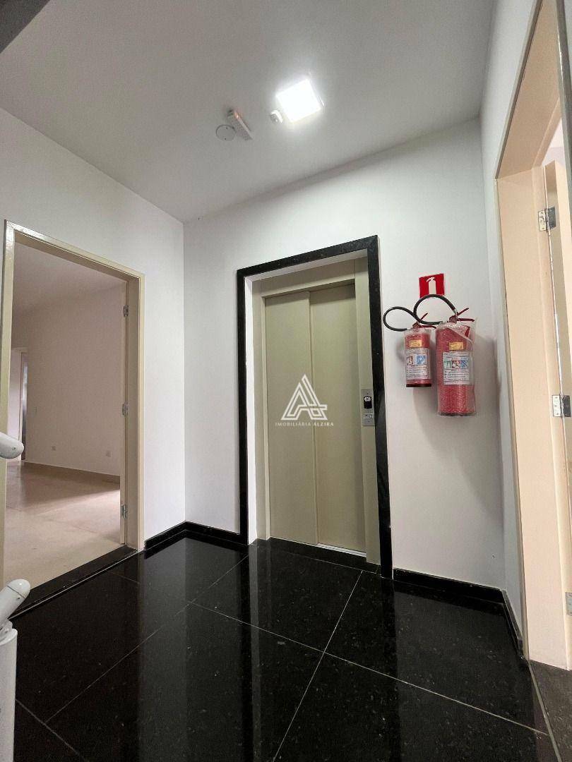 Apartamento à venda com 3 quartos, 78m² - Foto 17