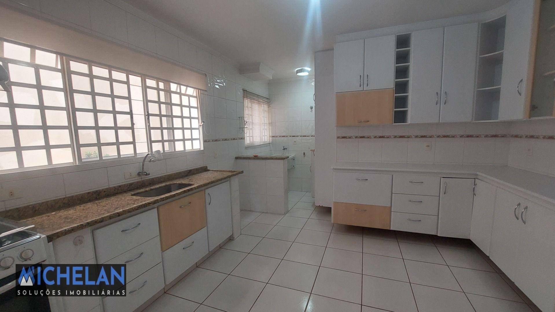 Apartamento para alugar com 2 quartos, 79m² - Foto 4