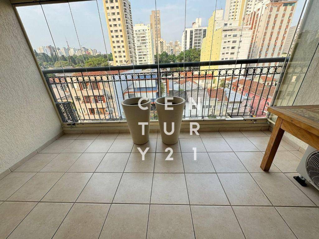 Apartamento à venda com 3 quartos, 107m² - Foto 1