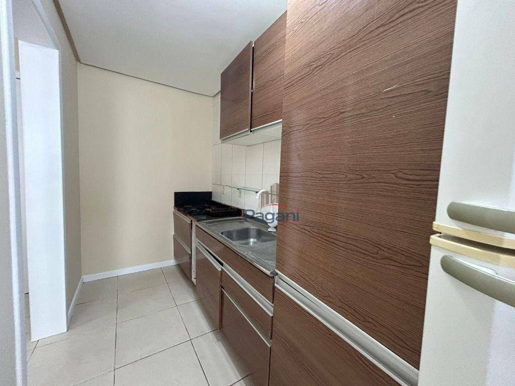 Apartamento à venda com 2 quartos, 50m² - Foto 5