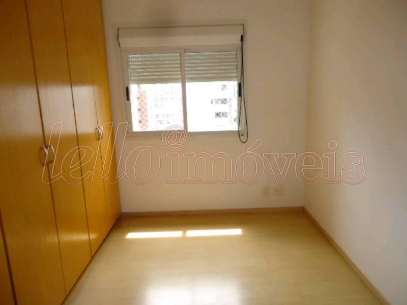 Apartamento para alugar com 3 quartos, 217m² - Foto 12