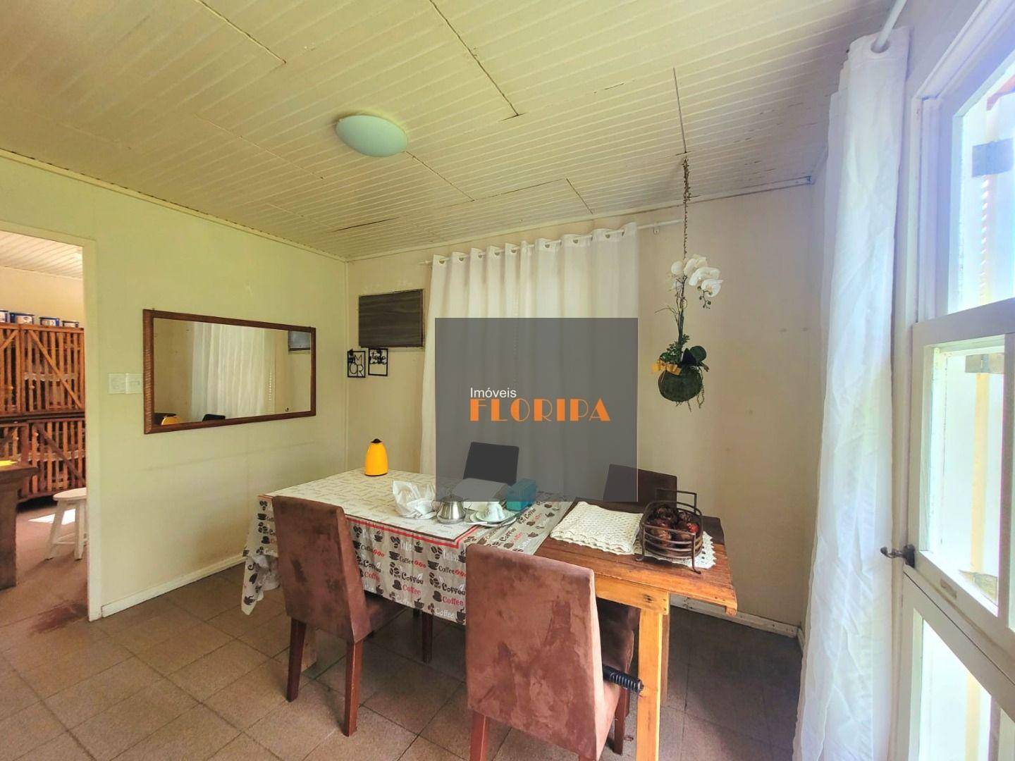 Casa à venda com 4 quartos, 90m² - Foto 6