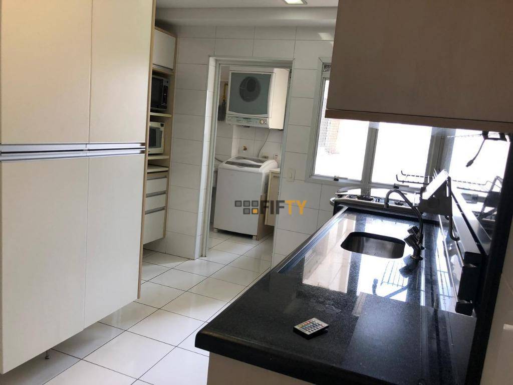 Apartamento para alugar com 3 quartos, 112m² - Foto 11