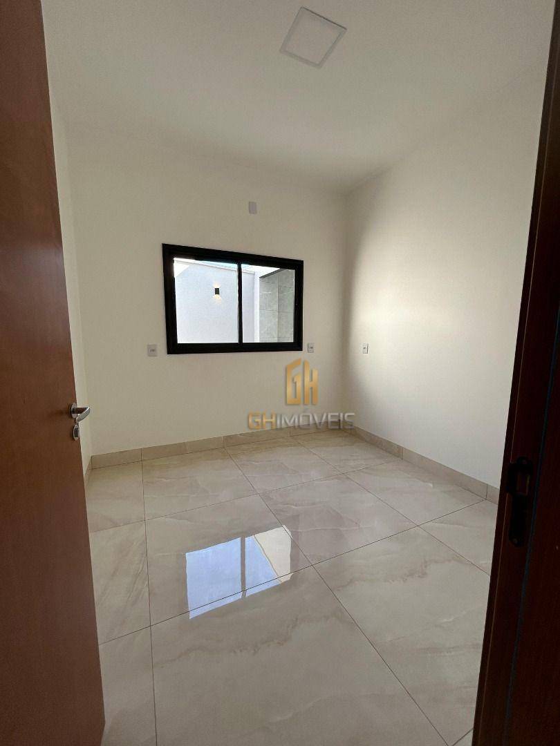 Casa à venda com 3 quartos, 132m² - Foto 5