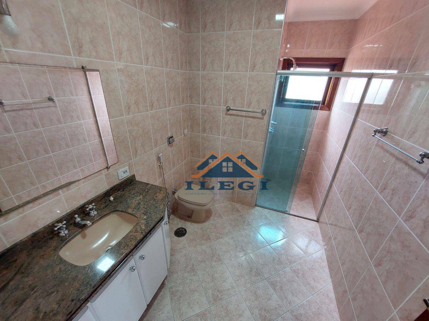 Casa para alugar com 5 quartos, 427m² - Foto 25