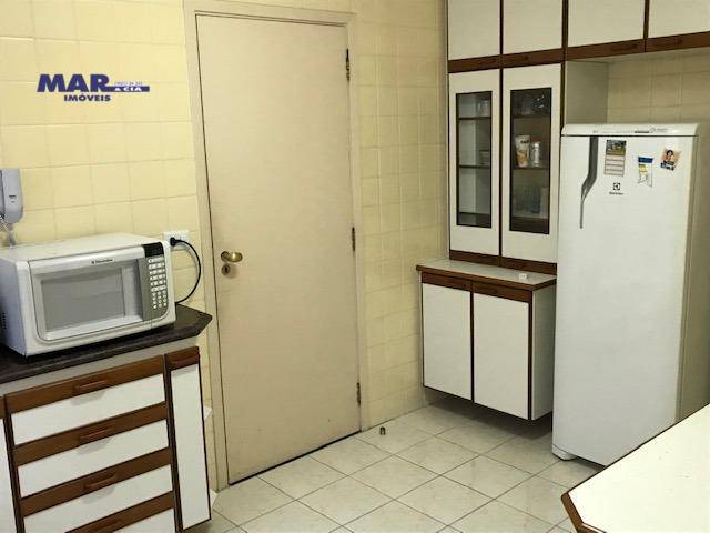 Apartamento à venda com 3 quartos, 135m² - Foto 11