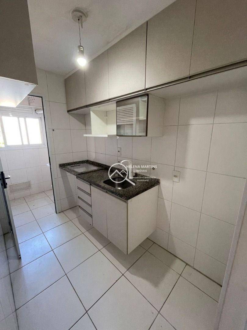 Apartamento à venda com 3 quartos, 61m² - Foto 3