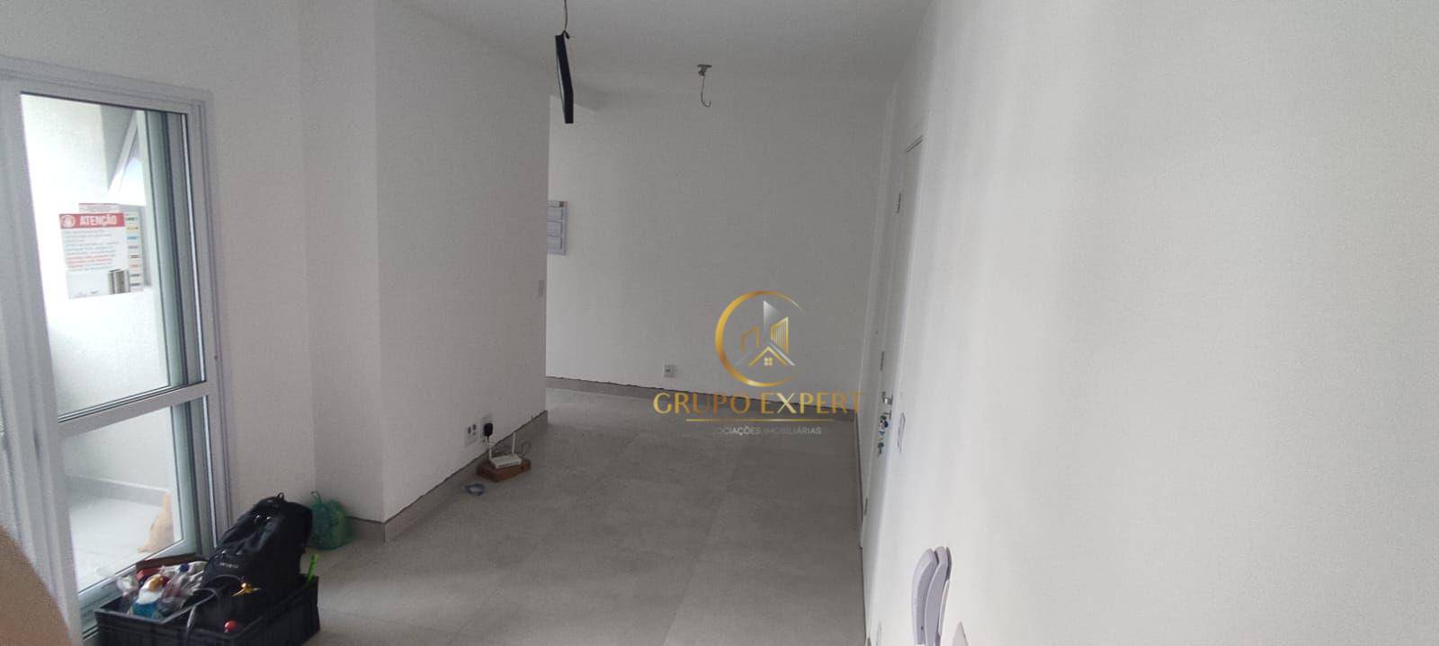 Apartamento à venda com 2 quartos, 55m² - Foto 2