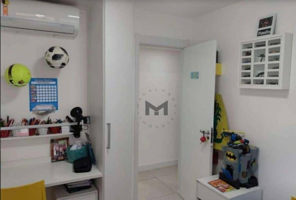 Apartamento à venda com 3 quartos, 94m² - Foto 19