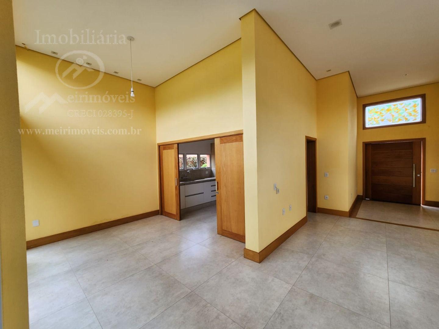 Casa à venda com 2 quartos, 600m² - Foto 3