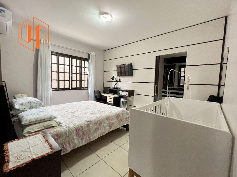 Casa à venda com 2 quartos, 91m² - Foto 13