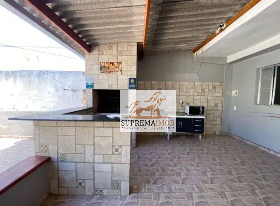 Casa à venda com 5 quartos, 211m² - Foto 13