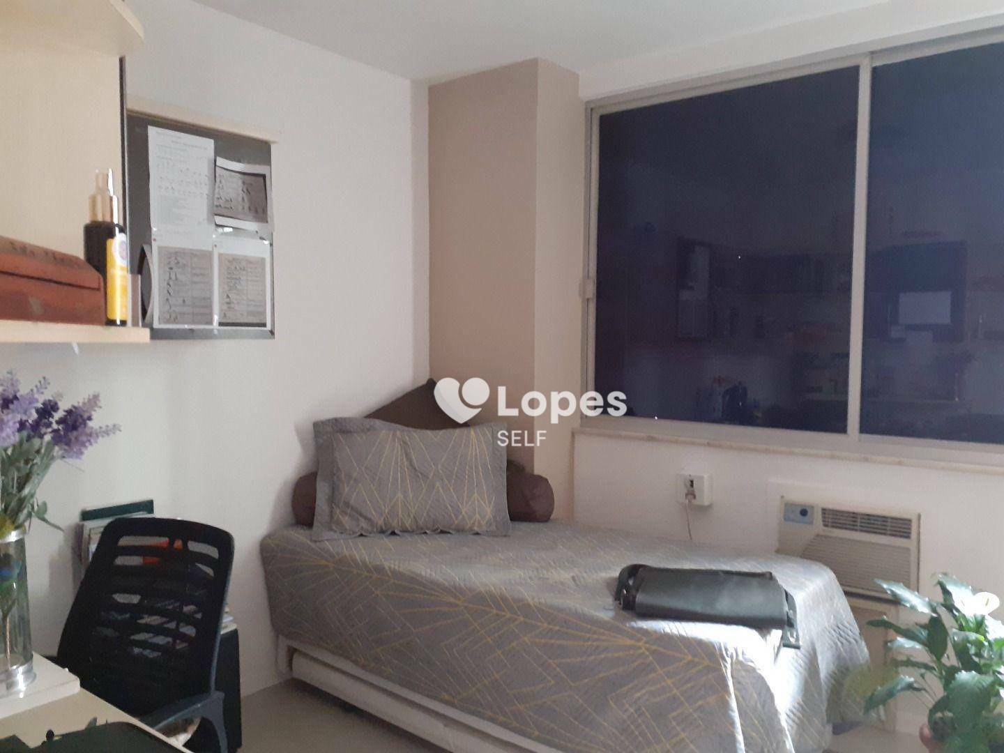 Apartamento à venda com 4 quartos, 158m² - Foto 8