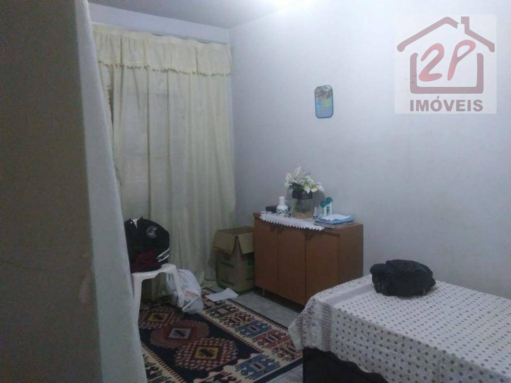 Casa à venda com 2 quartos, 110m² - Foto 1