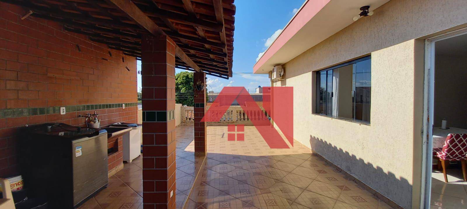 Casa à venda com 3 quartos, 385m² - Foto 16