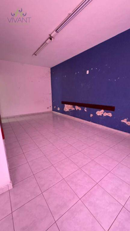 Casa para alugar com 3 quartos, 137m² - Foto 15