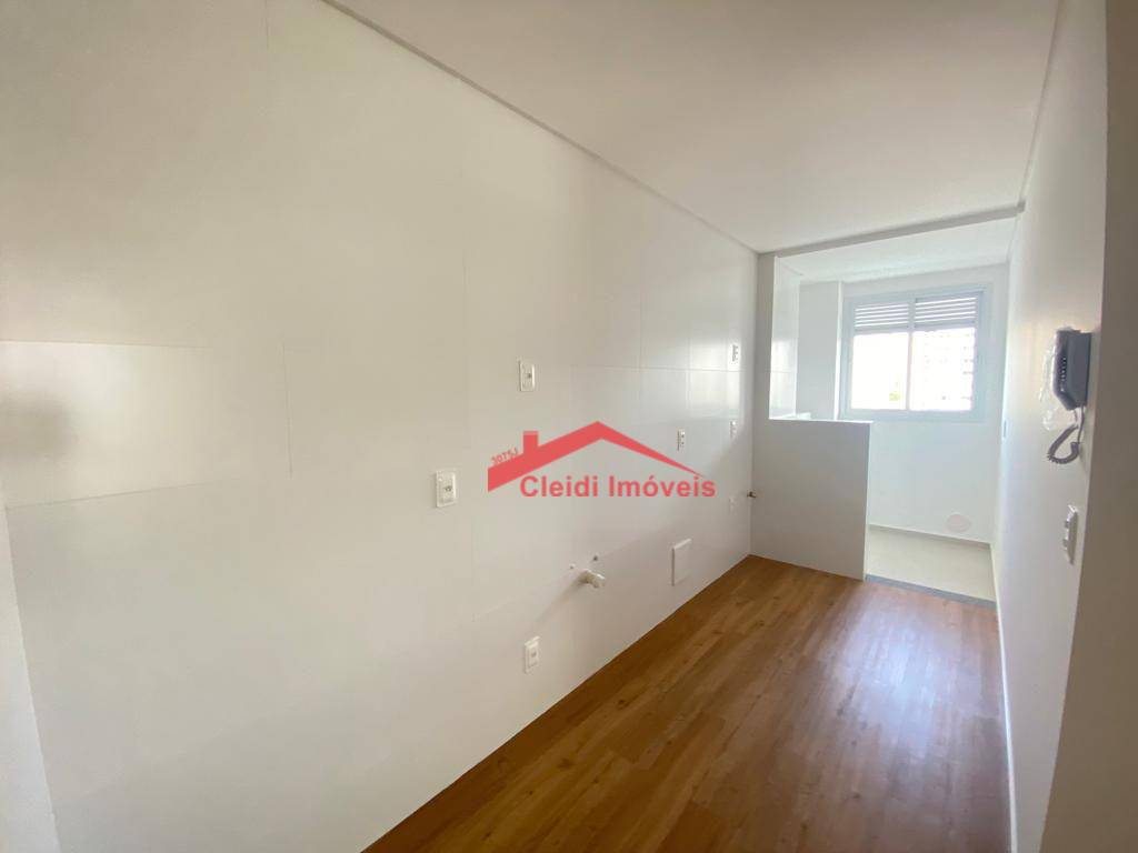 Apartamento à venda com 3 quartos, 95m² - Foto 30