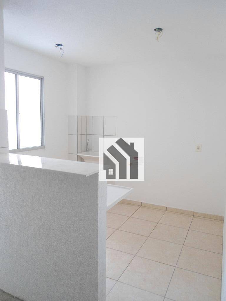 Apartamento à venda com 2 quartos, 42m² - Foto 5