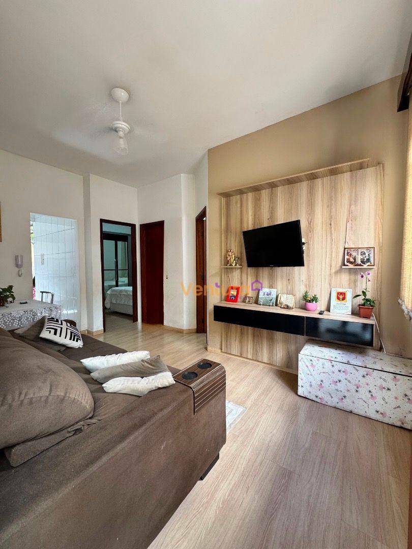 Apartamento à venda com 2 quartos, 42m² - Foto 12