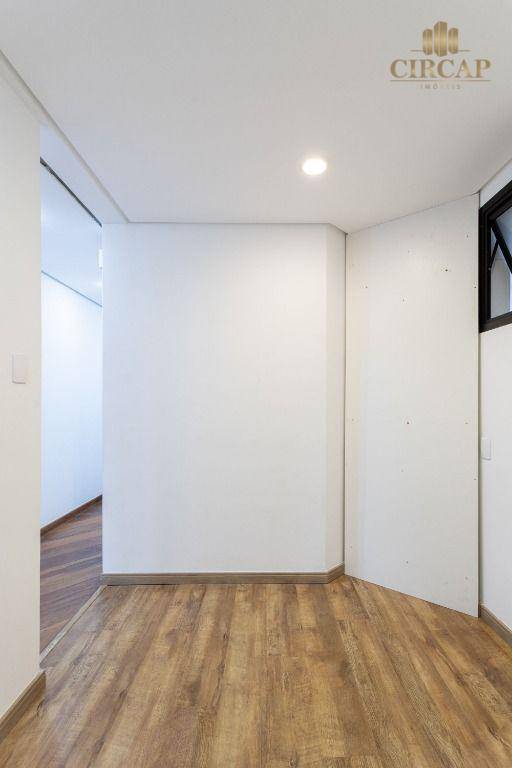 Apartamento à venda com 3 quartos, 177m² - Foto 14