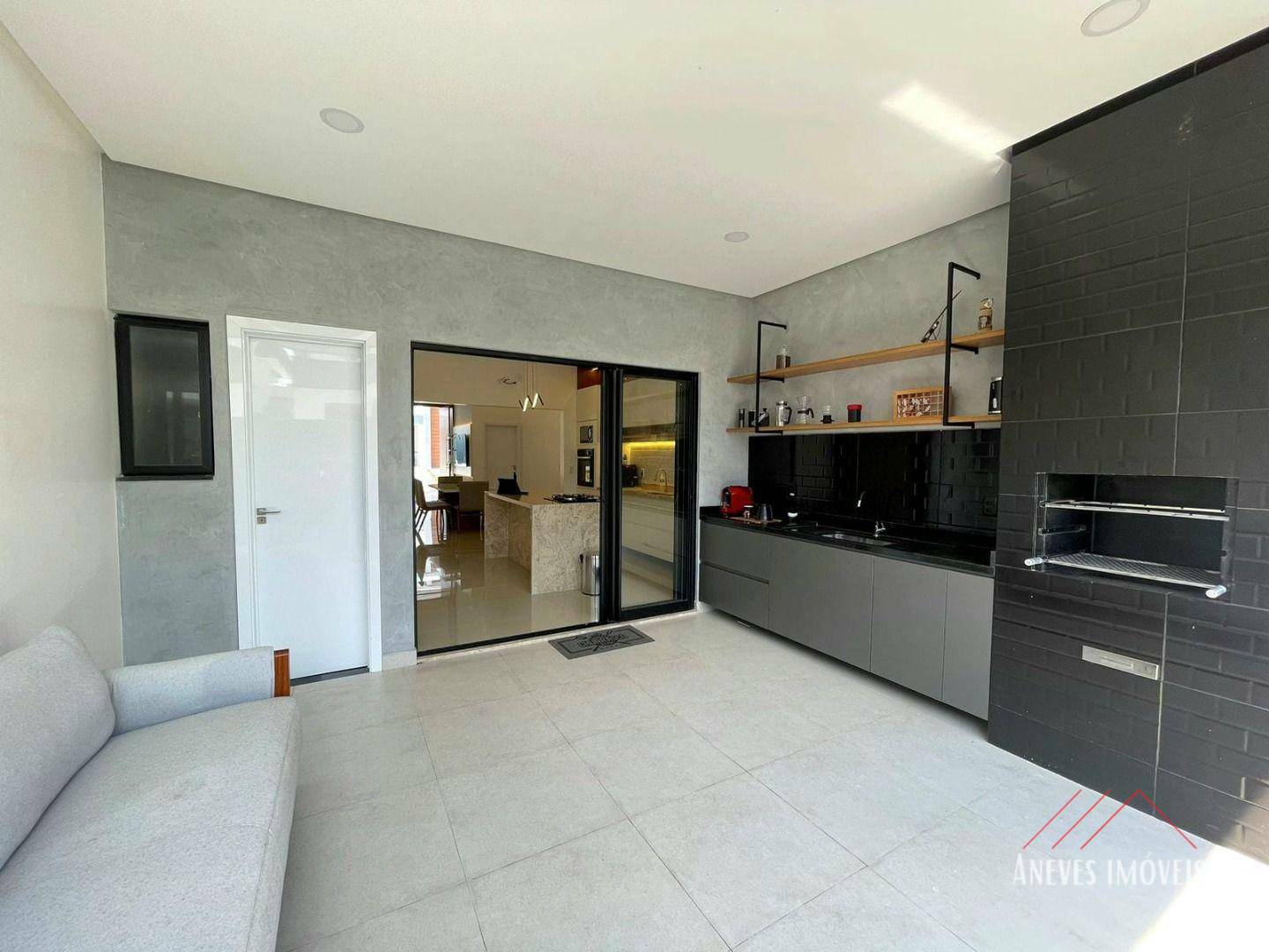 Casa de Condomínio à venda com 3 quartos, 275m² - Foto 3