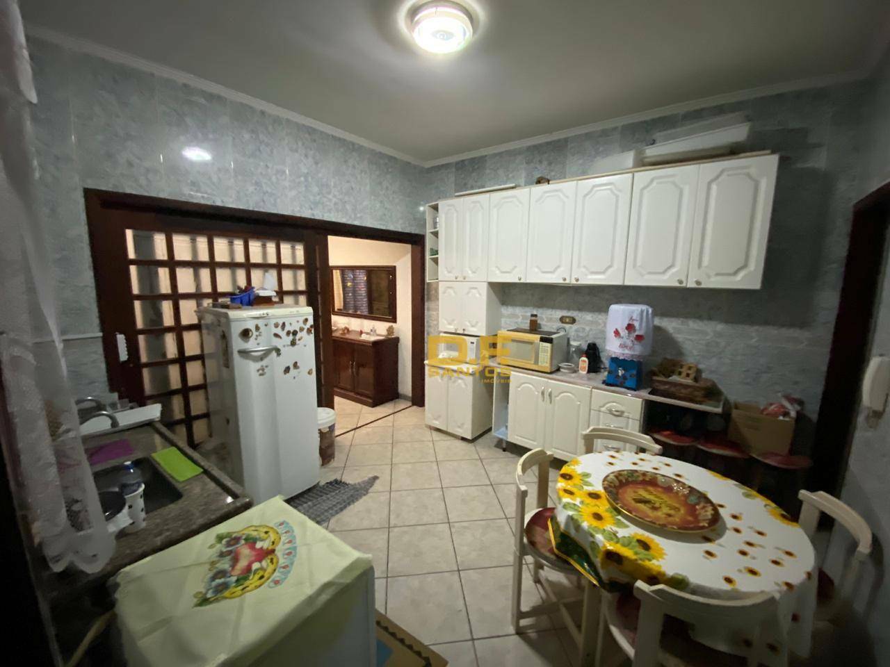 Casa à venda com 3 quartos, 183M2 - Foto 6