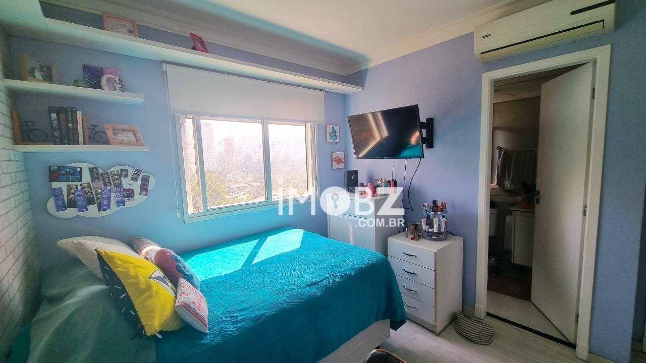 Apartamento à venda com 3 quartos, 175m² - Foto 41