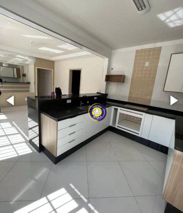 Casa à venda com 2 quartos, 200M2 - Foto 2